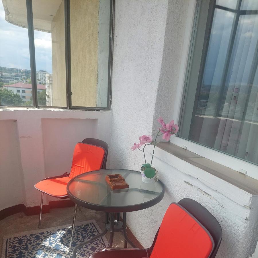 Farmec Apartament Cluj-Napoca Ngoại thất bức ảnh