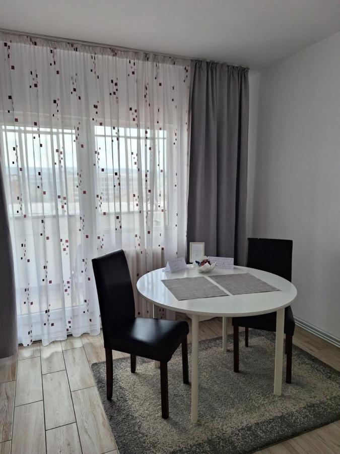 Farmec Apartament Cluj-Napoca Ngoại thất bức ảnh